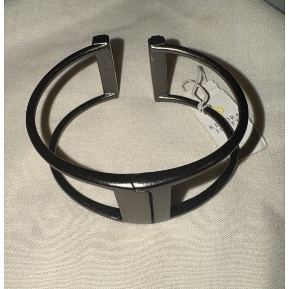 Kendra Scott Gavin Hinged Cuff 213 Gun Metal Toned Bracelet Read